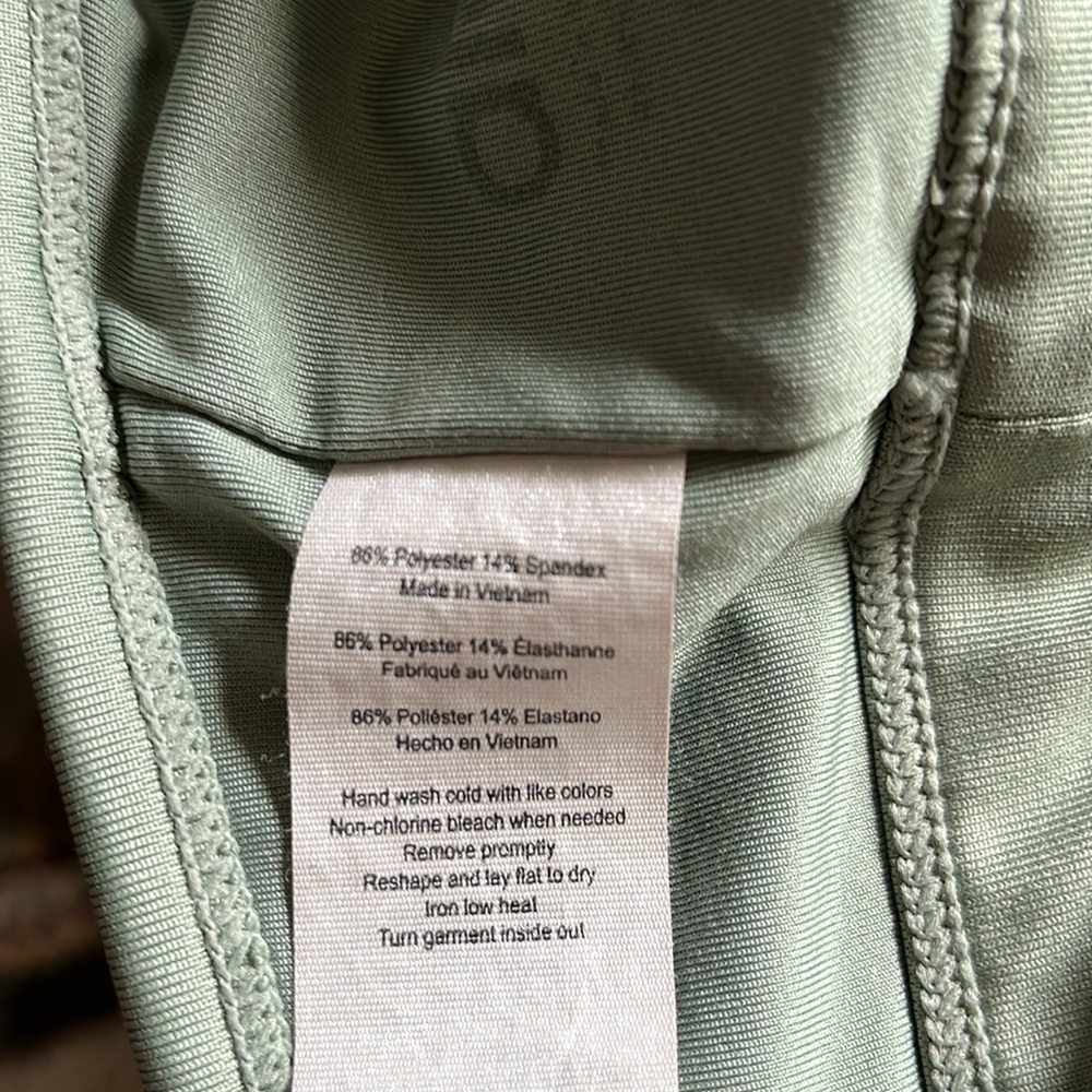 ALO Yoga Light Sage Strappy Sports Bra - Picture 3 of 8